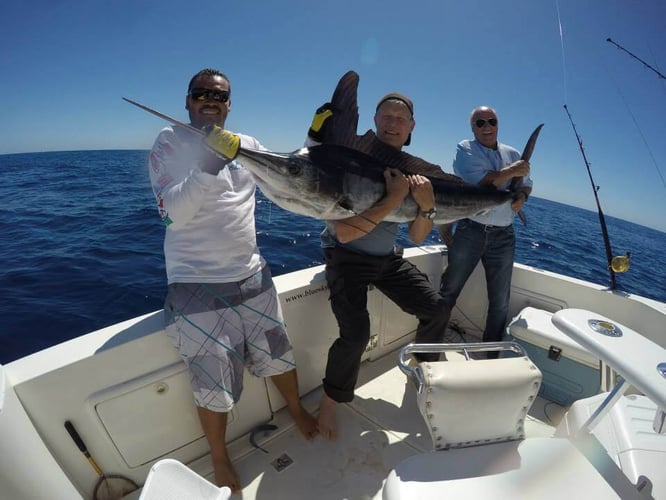 Finger Banks Trip - 43' Riviera In Cabo San Lucas