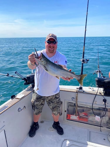 Trophy Trout and Salmon Trolling in Oswego