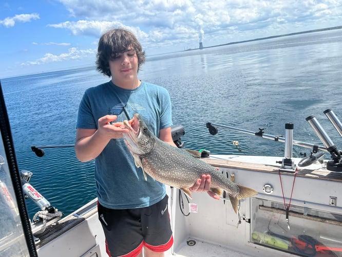 Trophy Trout and Salmon Trolling in Oswego