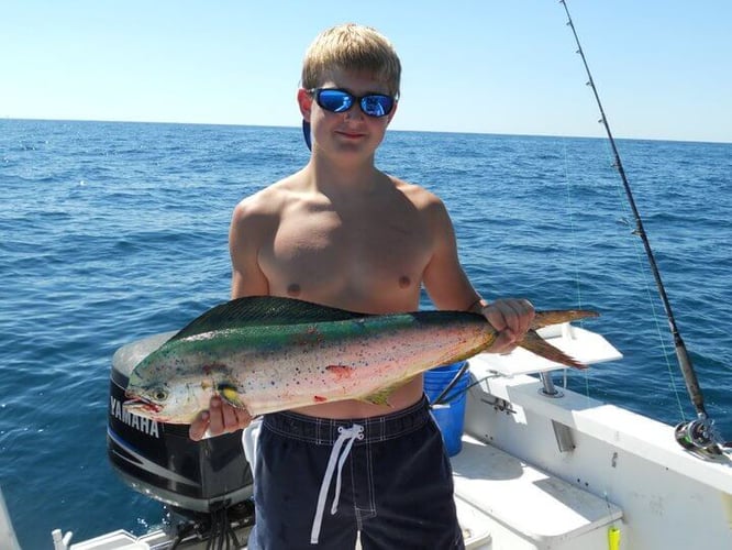 Wreck & Oil Rig Fishing In Biloxi