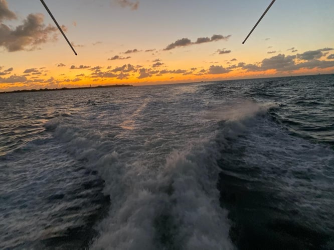 Night Fishing Adventure - 48’ Yacht Sport Fish In Tierra Verde