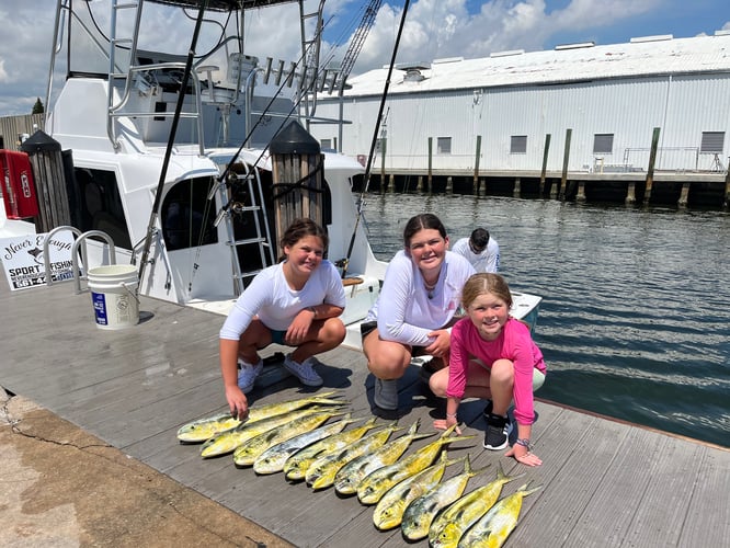 Exciting Sportfishing - 45’ Hatteras In Pompano Beach