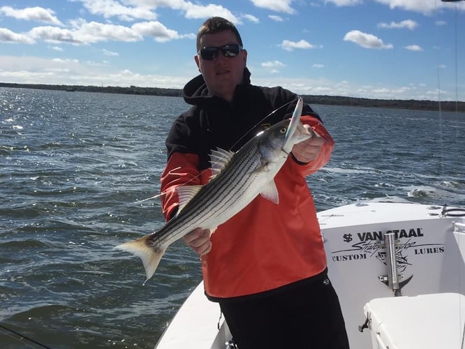 Cape Cod Inshore - 32’ Andros In Dennis