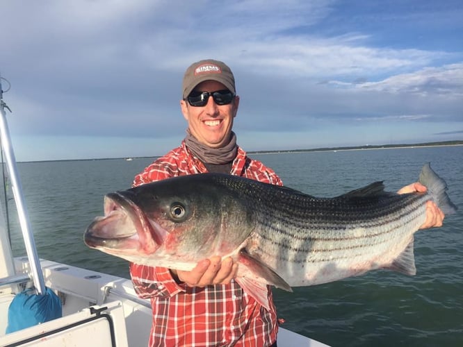 Cape Cod Inshore - 32’ Andros In Dennis
