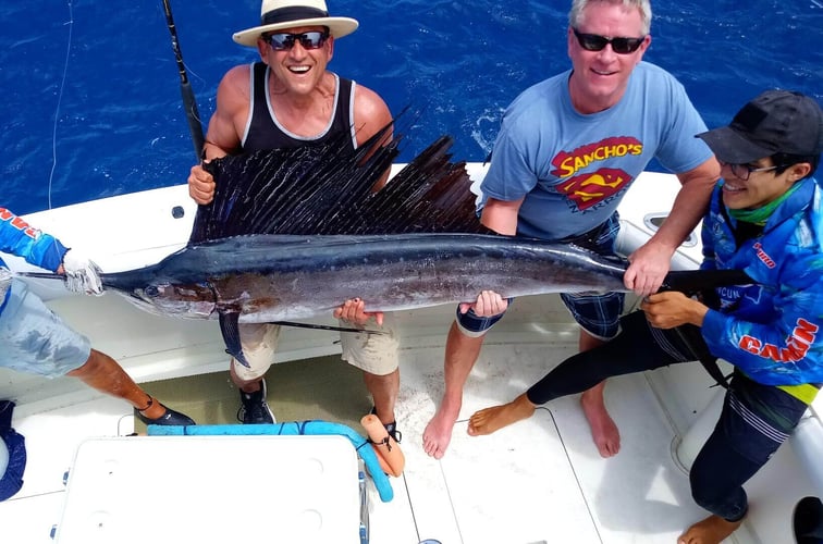 Cancun Charter - 35ft For 9px In Cancún
