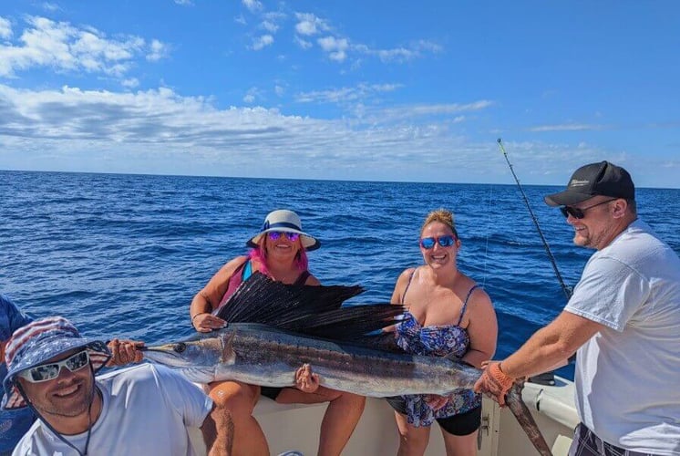 Cancun Charter - 35ft For 9px In Cancún