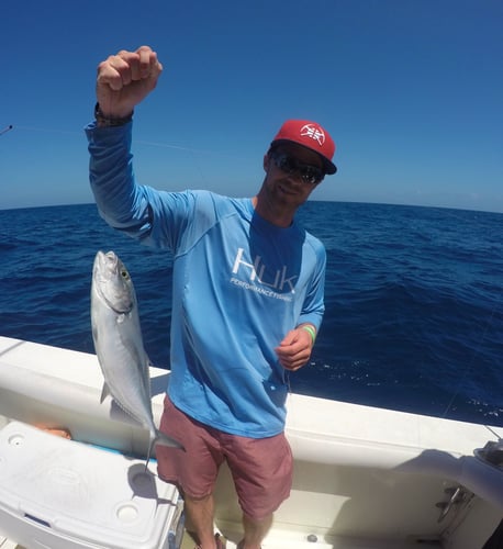 Cancun Charter - 35ft For 9px In Cancún