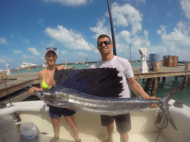 Fishing Charter In Cancun 35ft For 9px In Cancún