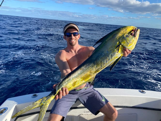 Pompamo Fishing Frenzy In Pompano Beach