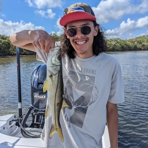 Tampa Bay Inshore Fishing - 25' Sportsman