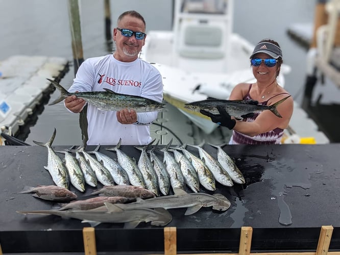 Nearshore Tampa Bay - 25’ Sportsman In Ruskin