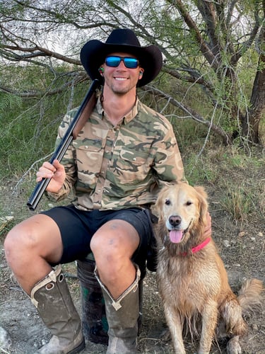 Central Texas Dove Hunt In Manor