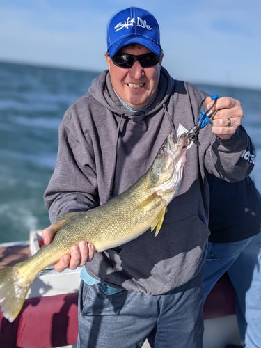 Walleye Trolling In Lorain