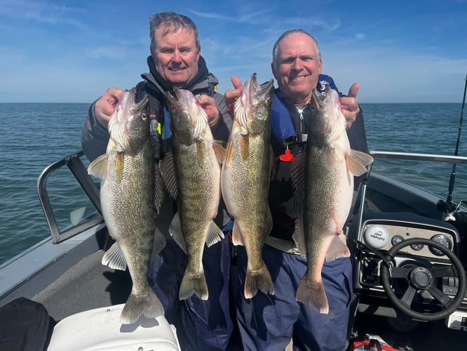 Cleveland /Lorain Trophy Walleye Trip In Cleveland