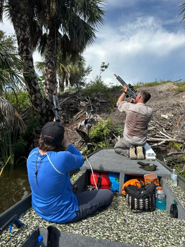 Iguana Hunting Veteran Guides In Cape Coral