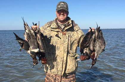 Fully Guided Freeport Duck Hunts In Alvin