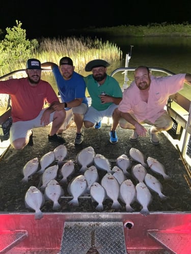 Night Time Flounder Gigging In Port O'Connor