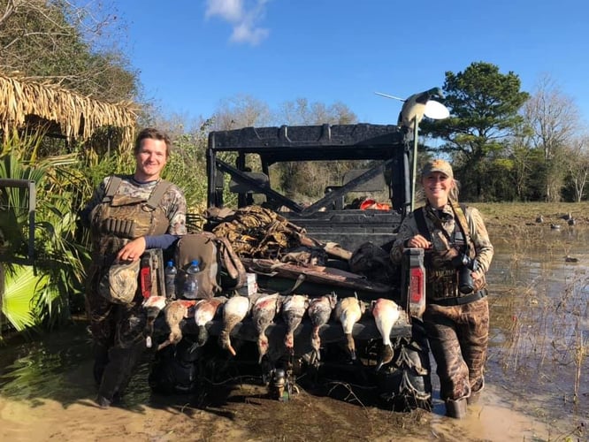 Matagorda Bay Duck Hunt In Wharton