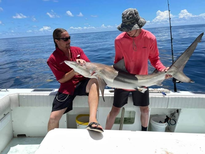 9 Hour Offshore Trip- 42' Delta in Galveston