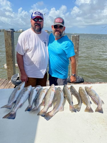 Half Day Bay - 24’ Kenner In Galveston