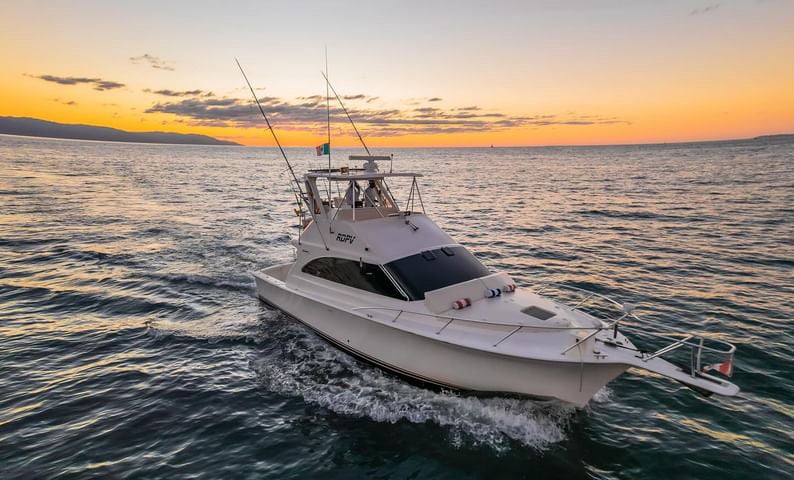 Boat photo for Luxury 40 Ft Yacht La Cruz 4-6 Hrs 