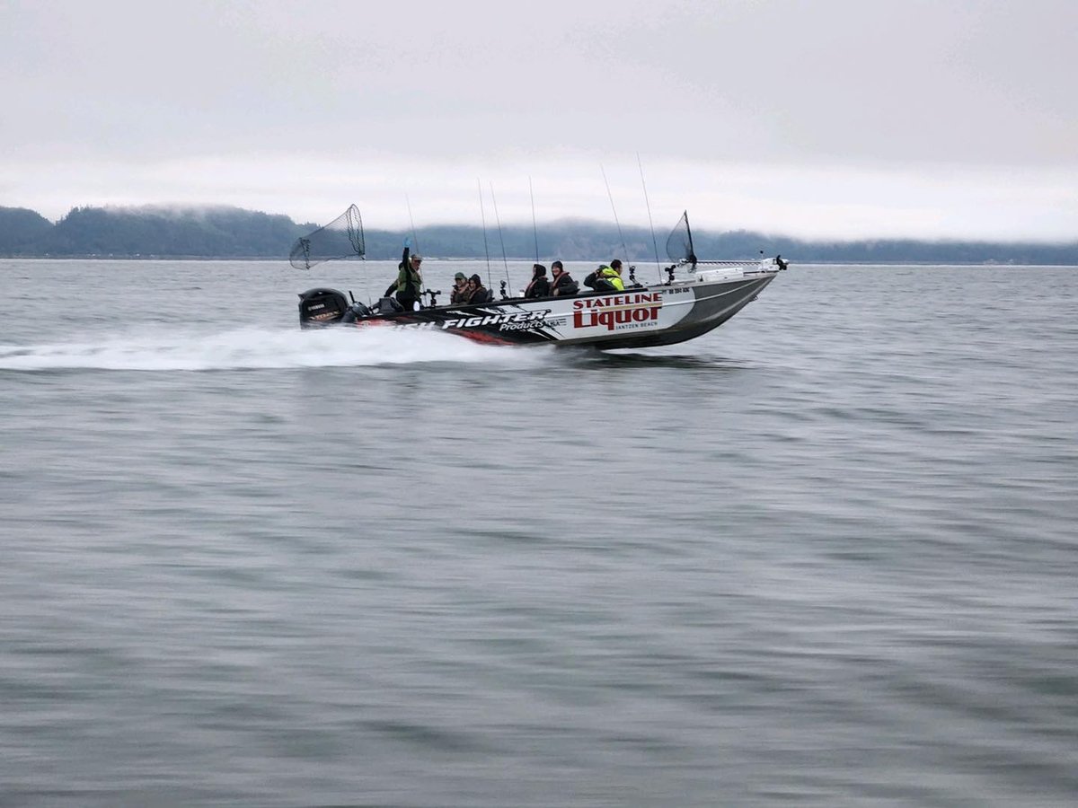 Boat photo for Walleye Fishing, Willamette River
