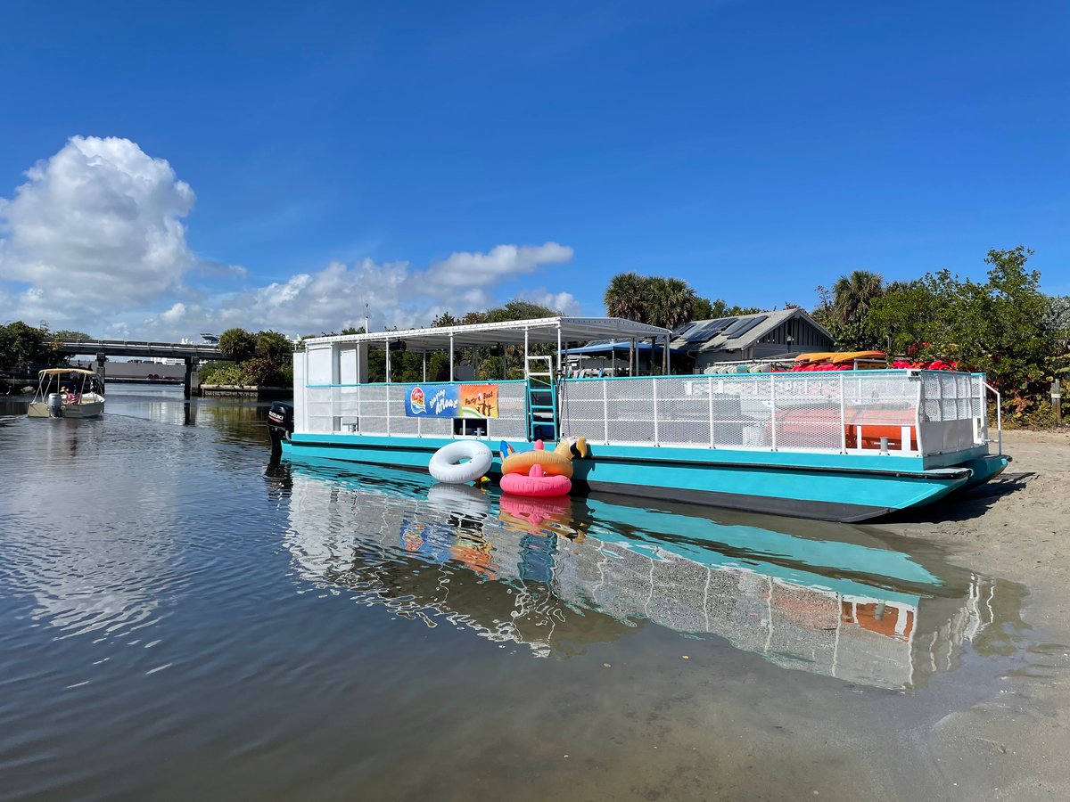 Boat photo for Sandbar Splash And Yacht Tour