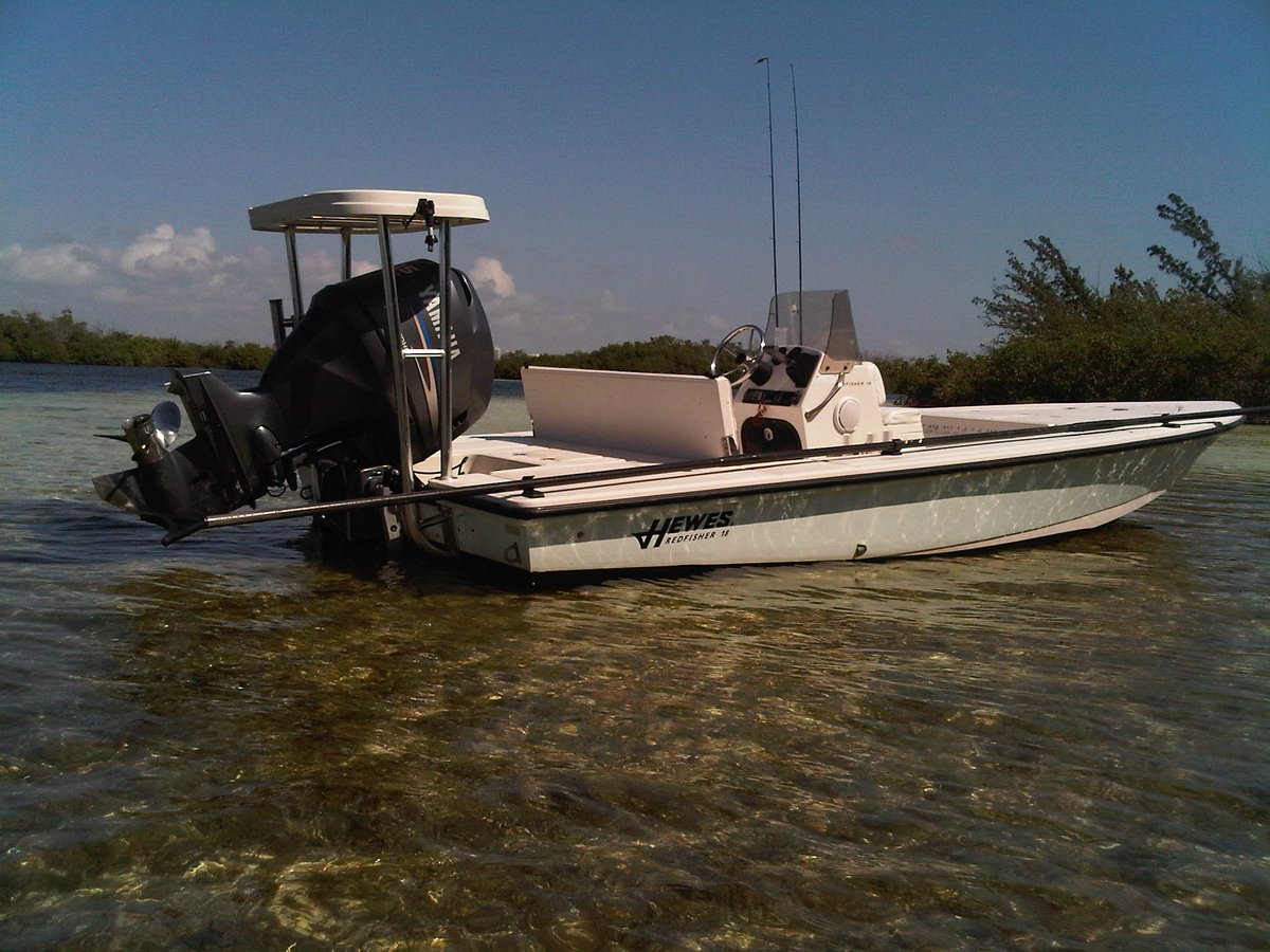 Boat photo for Cancun Light Tackle And Fly Fishing