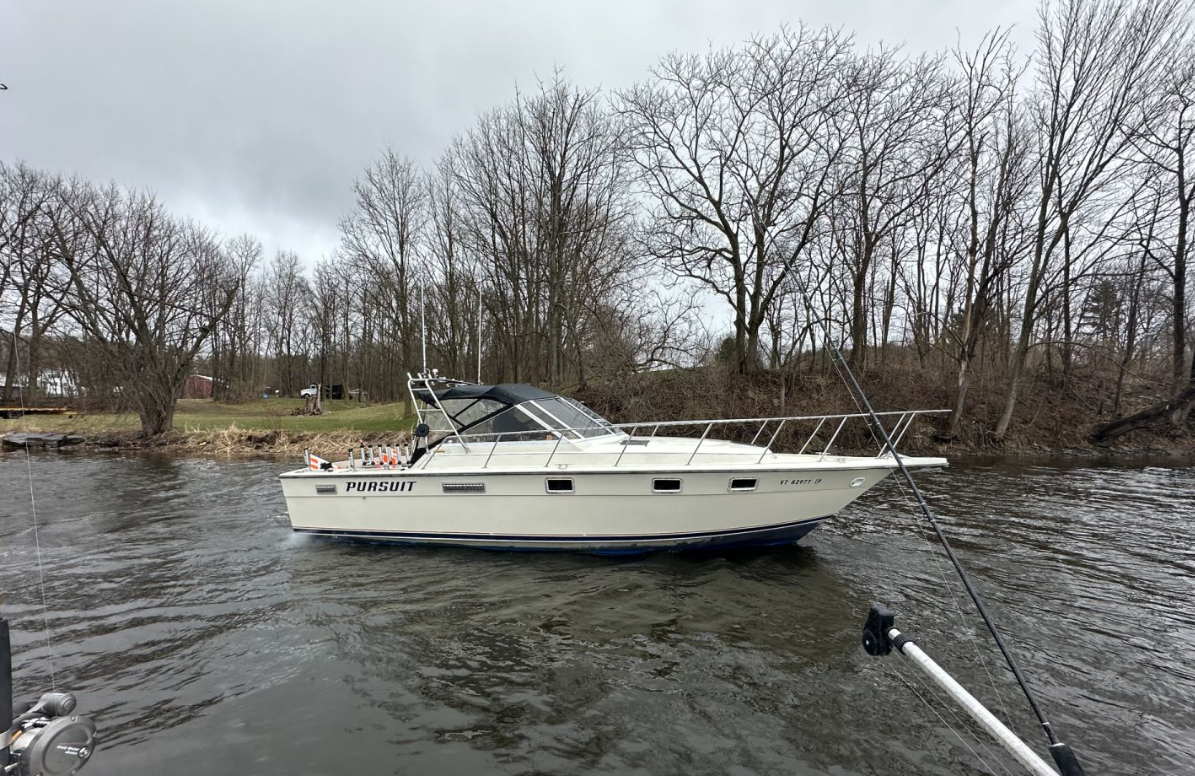 Boat photo for Lake Erie Walleye Trolling