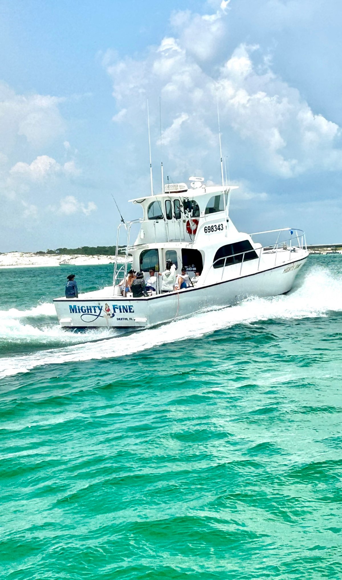 Boat photo for 8 Hr Offshore Fishing