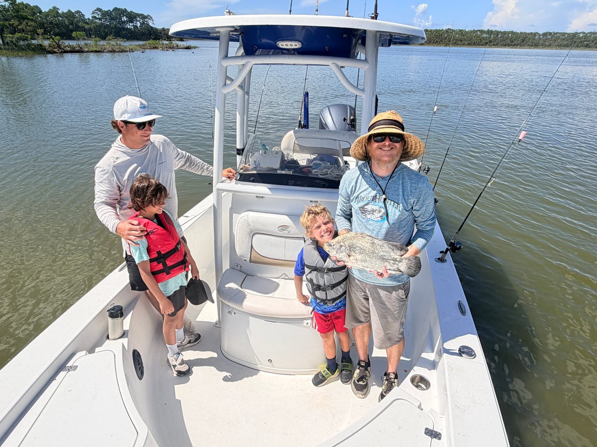Boat photo for 6hr Bay Fishing Trip
