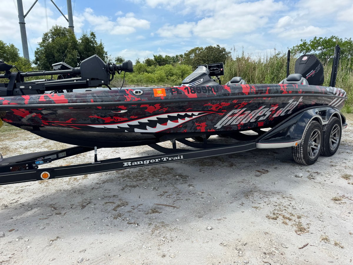 Boat photo for Bulls Eye Snakeheads!!
