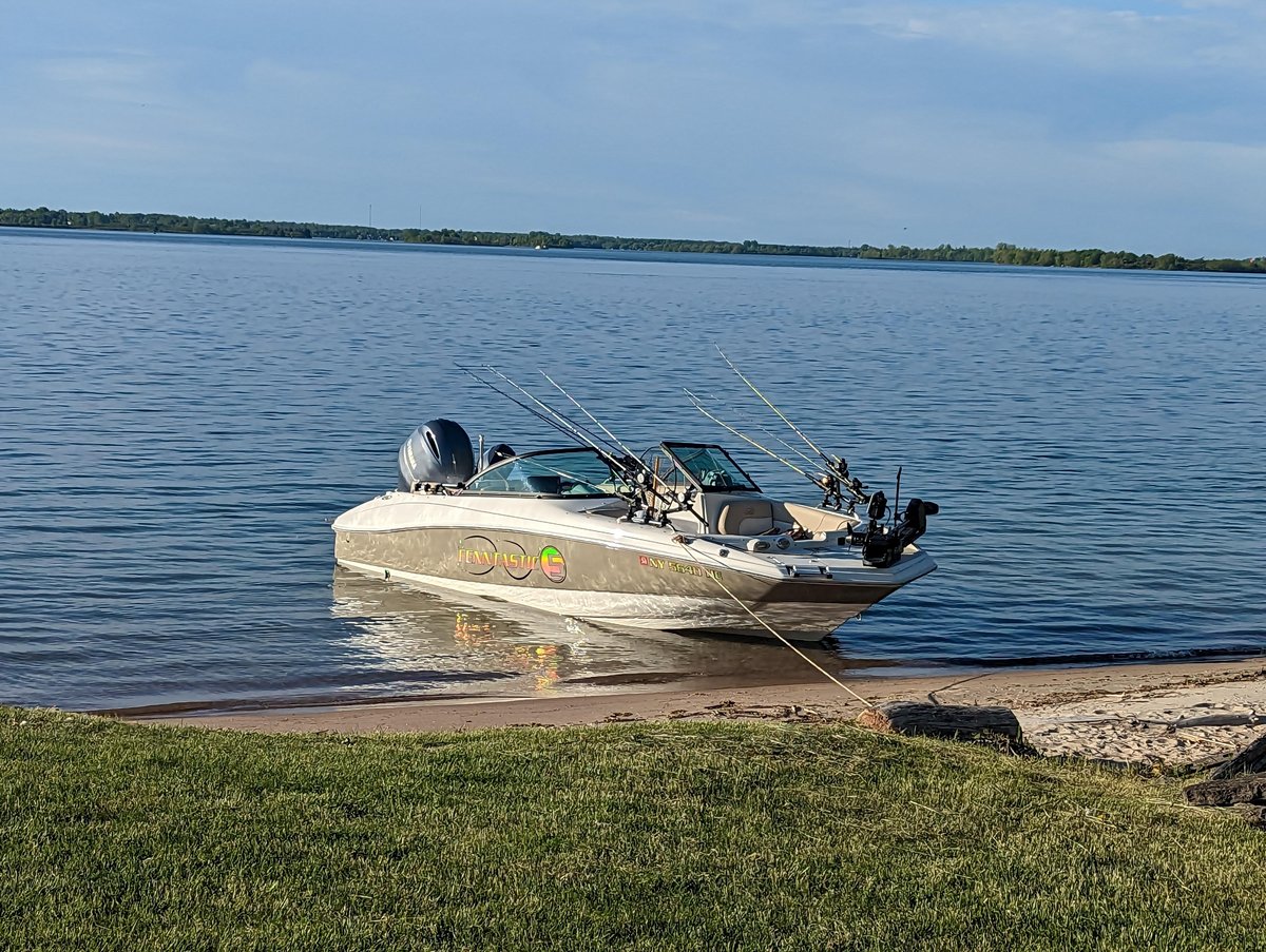 Boat photo for Muskellunge (Muskie) 