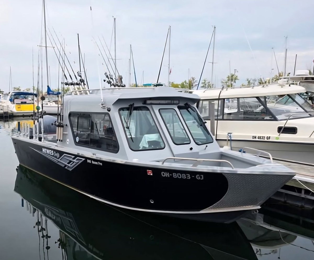 Boat photo for Lake Ontario Salmon Fishing