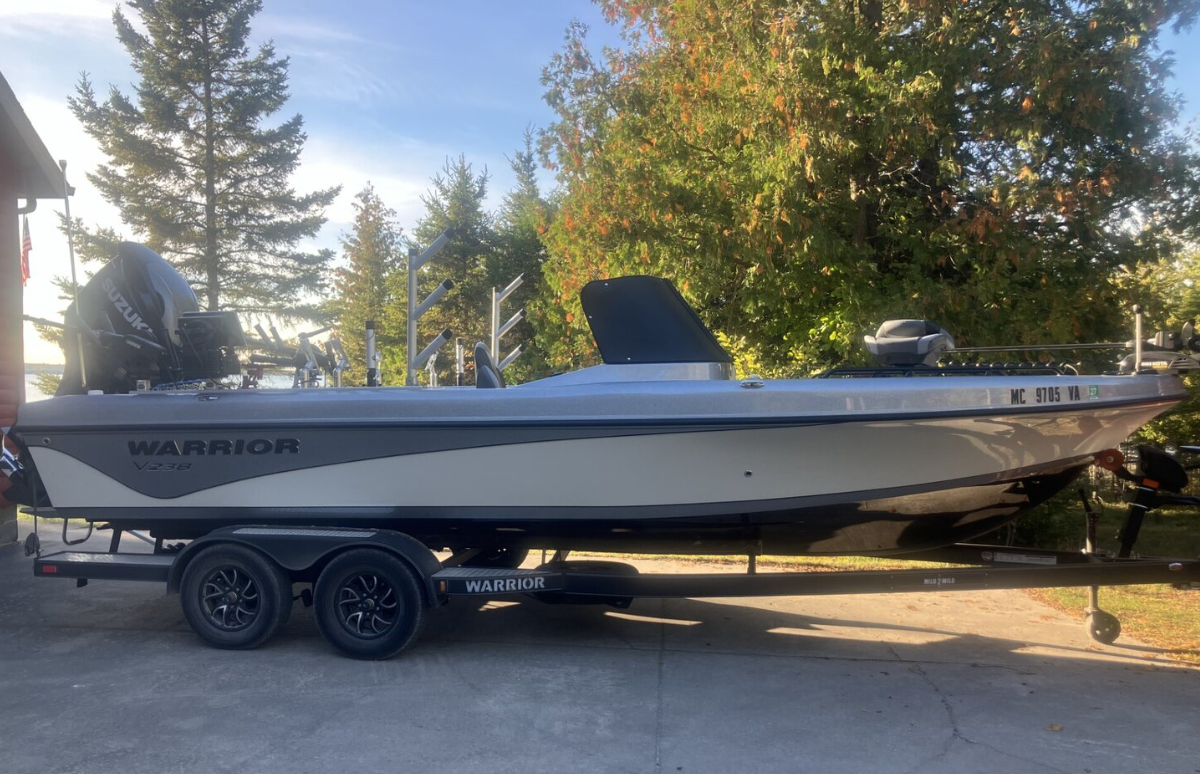 Boat photo for Half Day Trip – Salmon & Steelhead