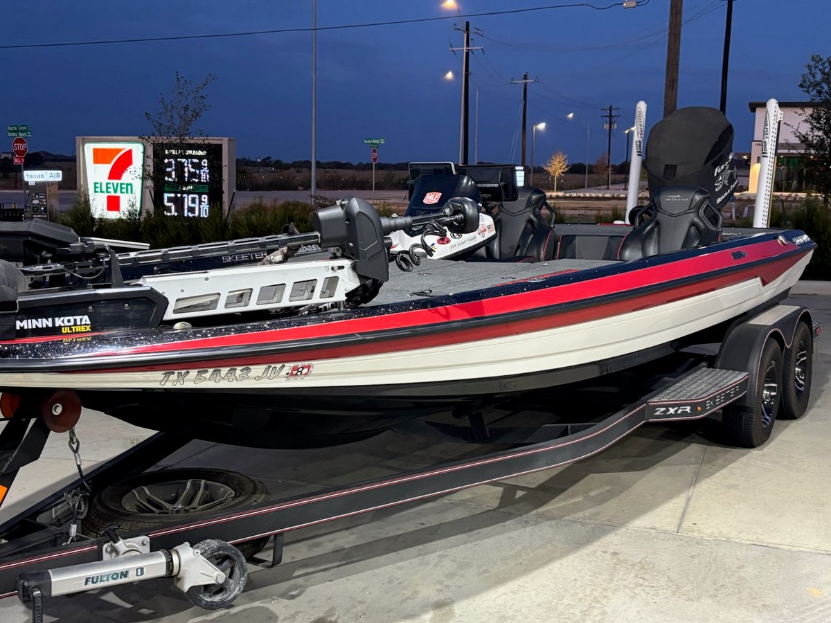 Boat photo for DFW Largemouth Bass Charter 