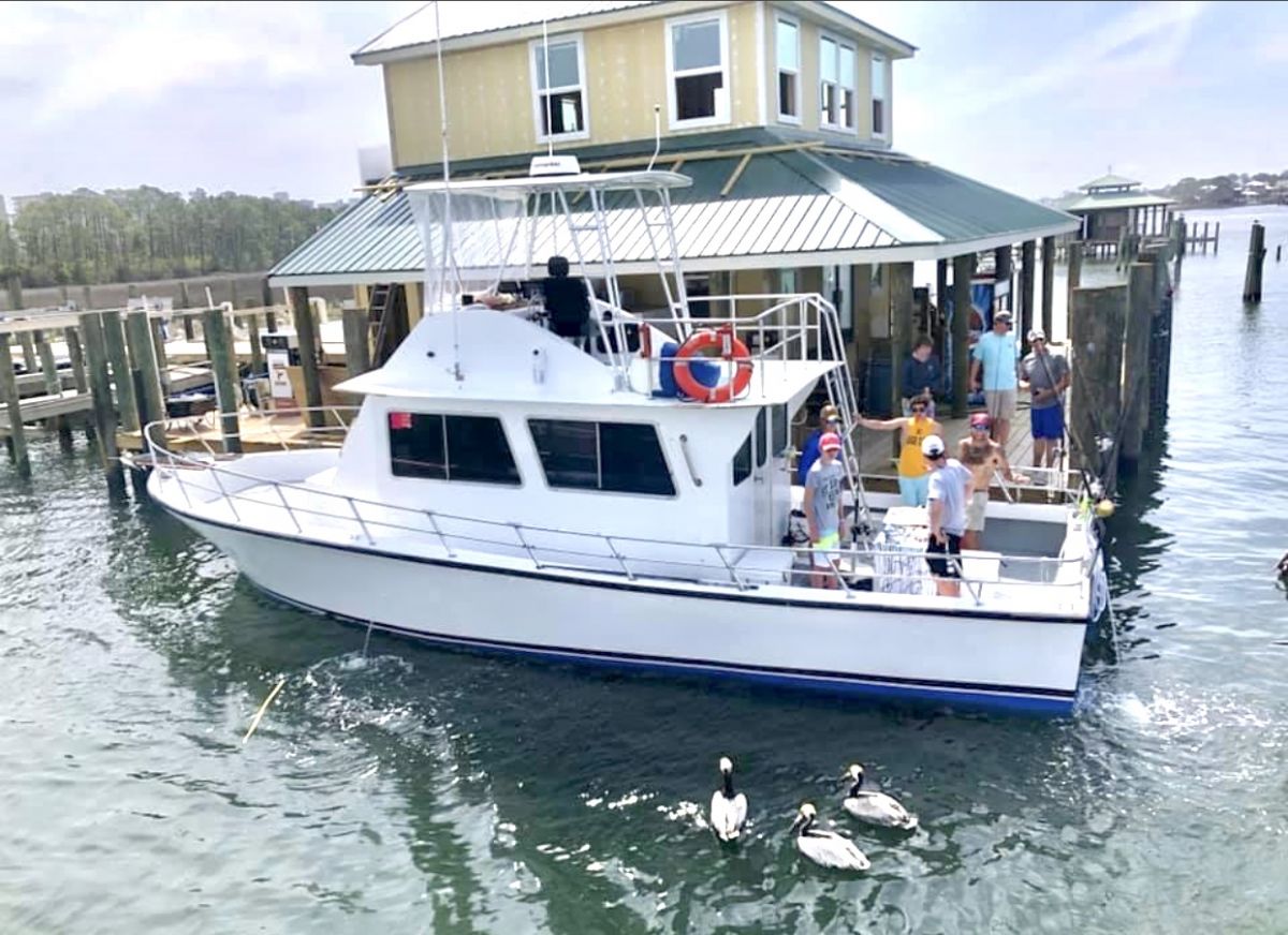 Boat photo for 6hr Bottom Fishing And Trolling 