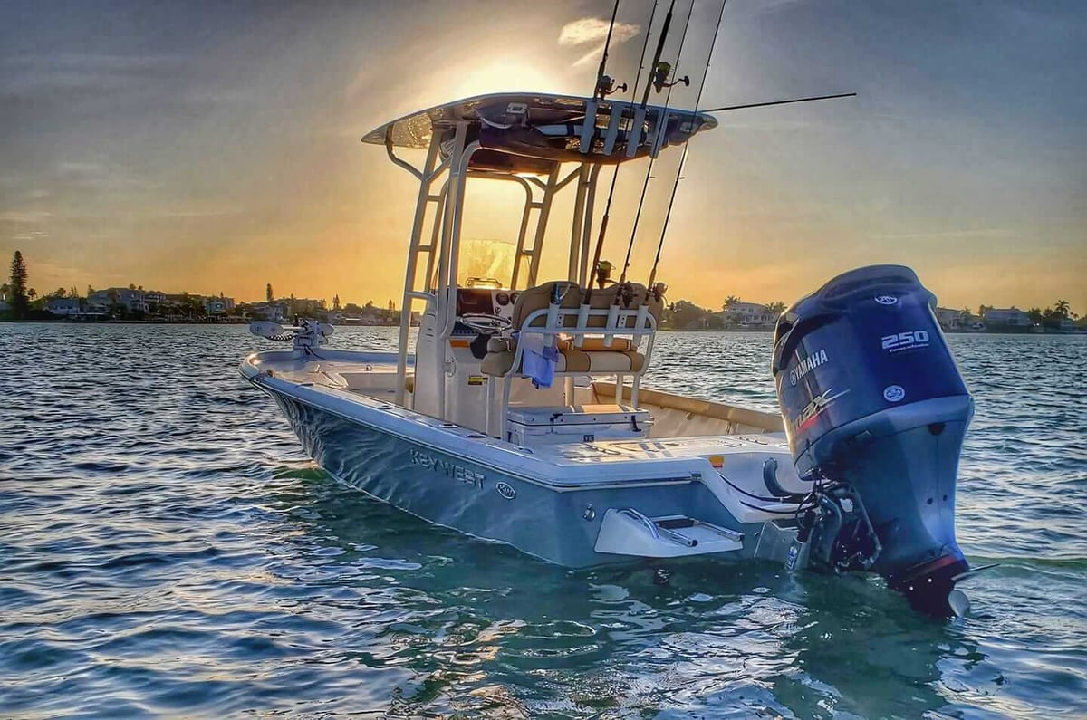 Boat photo for 4-hour Inshore - 26 C-Hawk