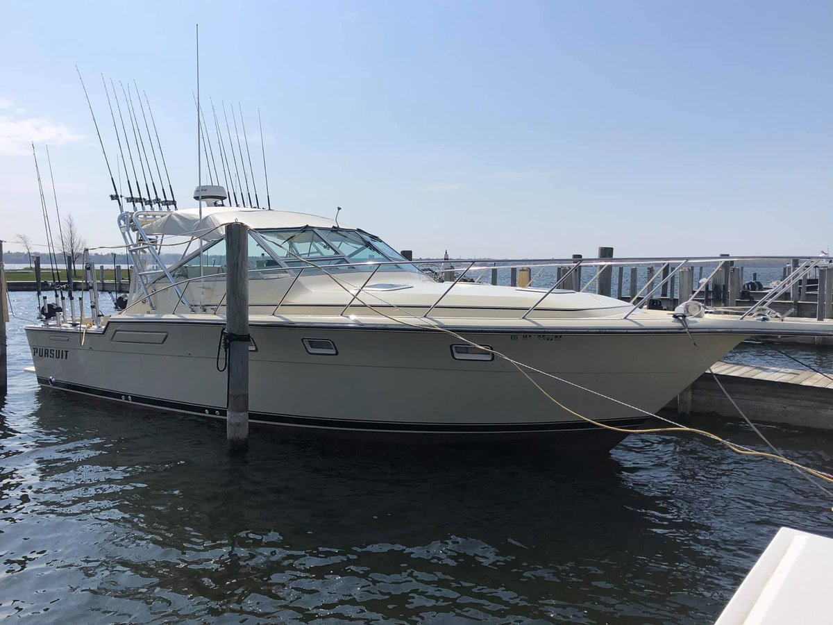 Boat photo for Muskegon Salmon Adventure