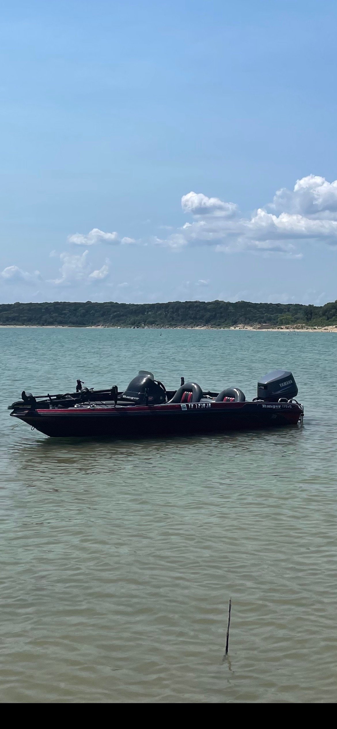 Boat photo for Austin Bass "Tournament" Trip