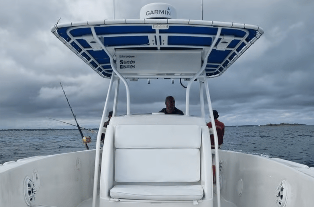 Boat photo for Paradise Island Fishing