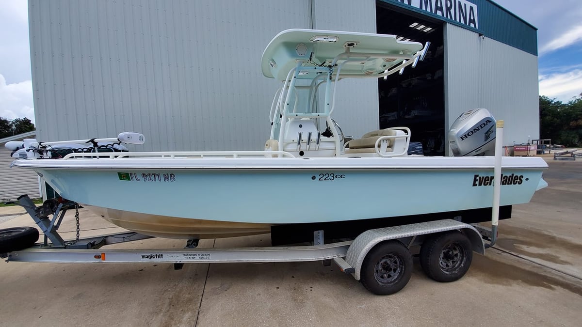 Boat photo for Crystal River Inshore