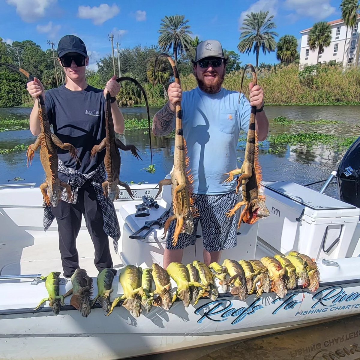 Boat photo for Iguana Hunting Insanity
