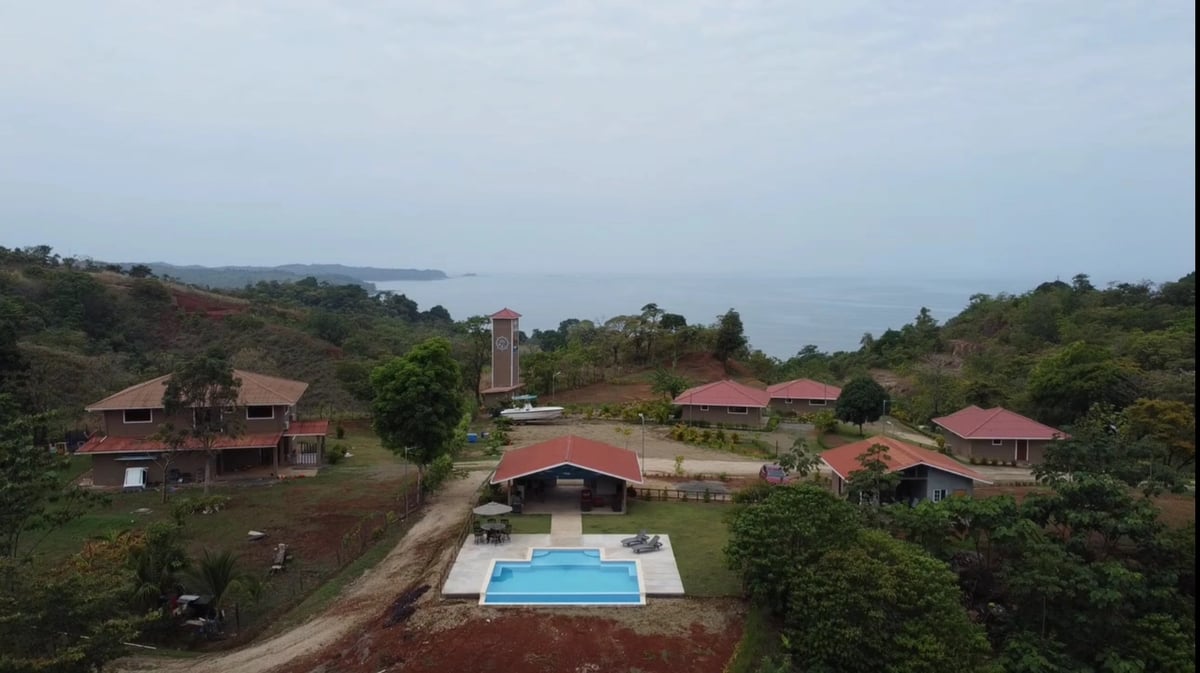Lodge photo for "Tuna Coast" All Inclusive 5 Night