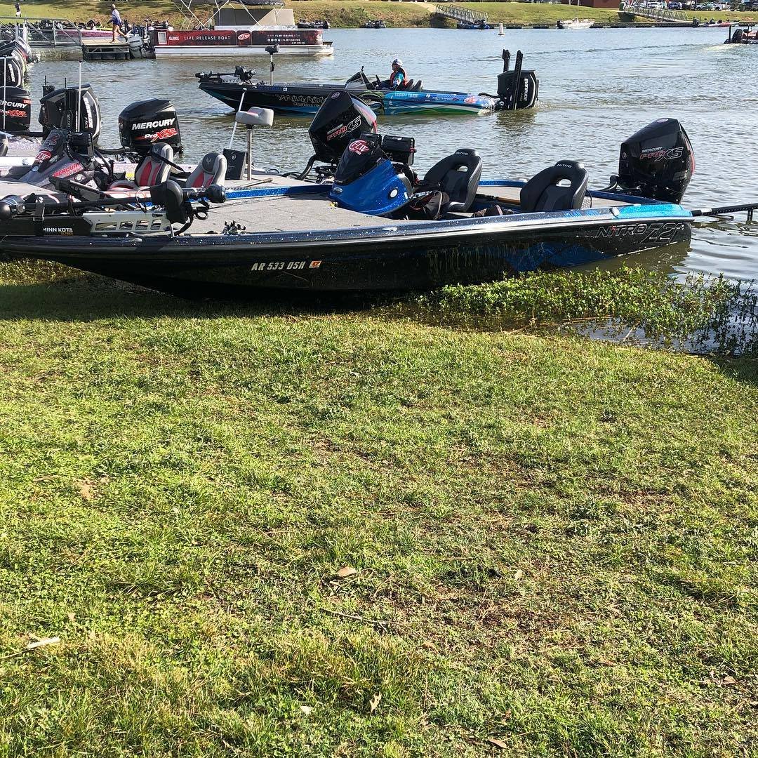 Boat photo for Pro Bass: Arkansas' Top Lakes