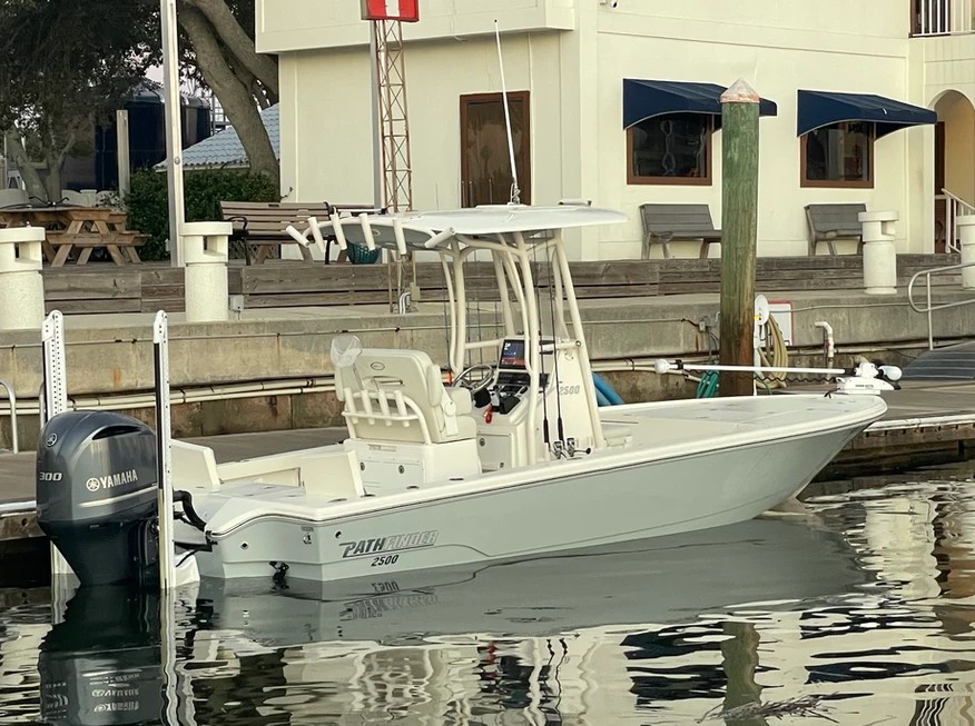 Boat photo for 8 Hour Offshore