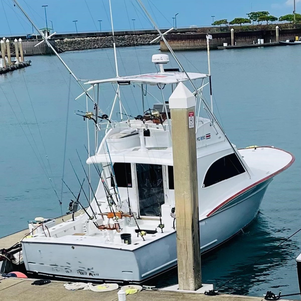 Boat photo for 3/4 Day Quepos Billfish & Pelagics