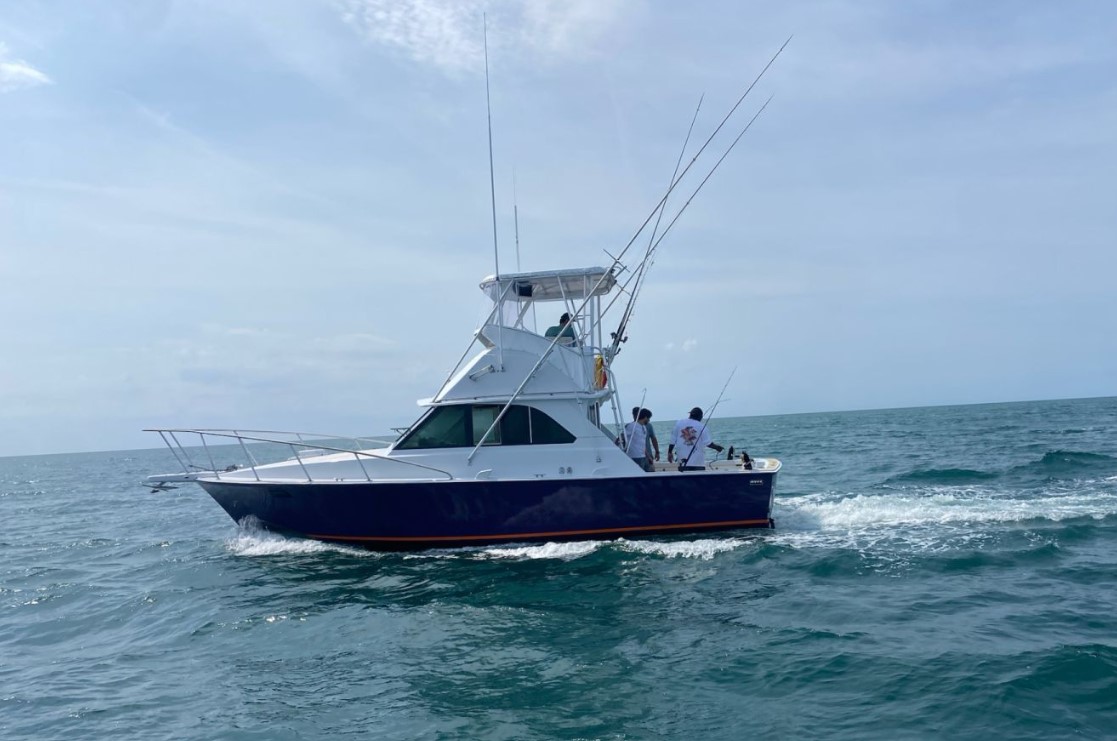 Boat photo for Nearshore Trolling Trip 