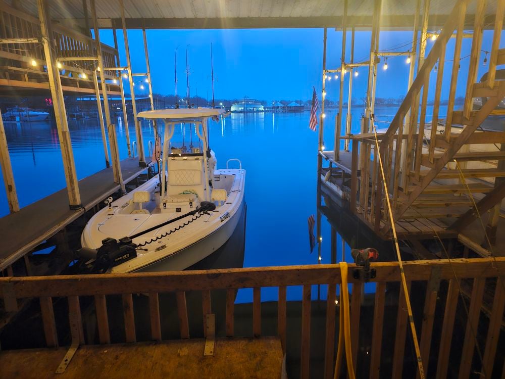 Boat photo for Lake Texoma Trophy Striper Trips
