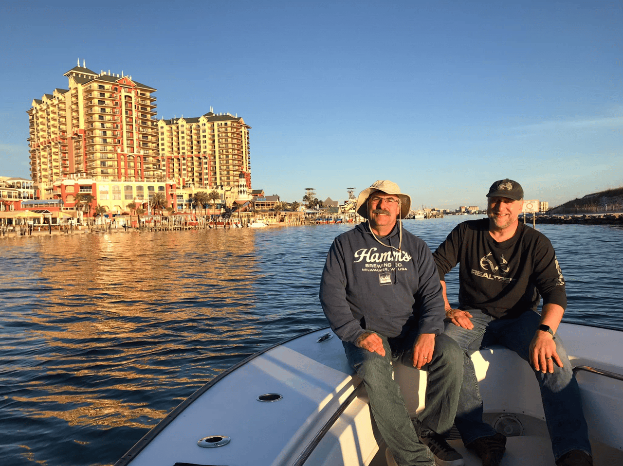 Destin fishing leaving bay